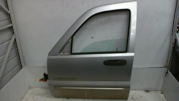 Porte avant gauche