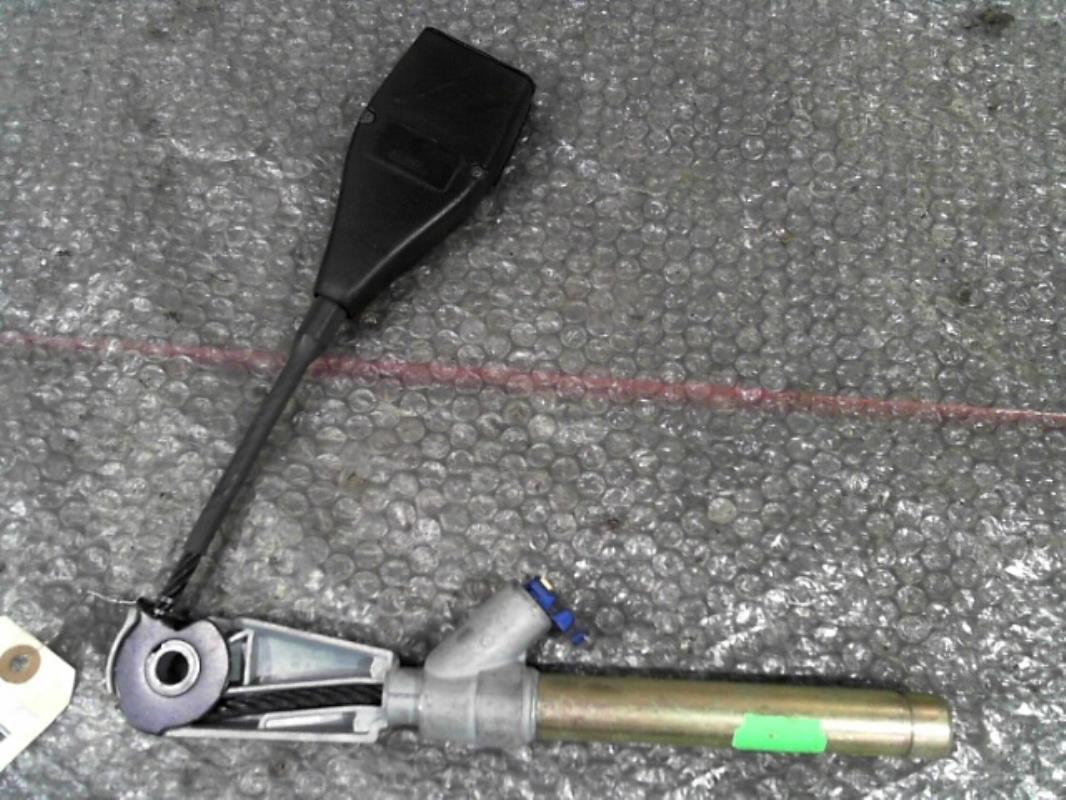 Aggancio cintura sicurezza anteriore destro