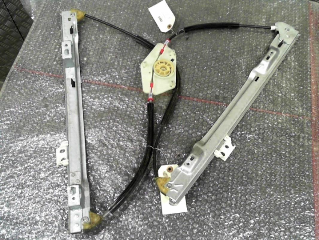 Leve vitre electrique avant droit