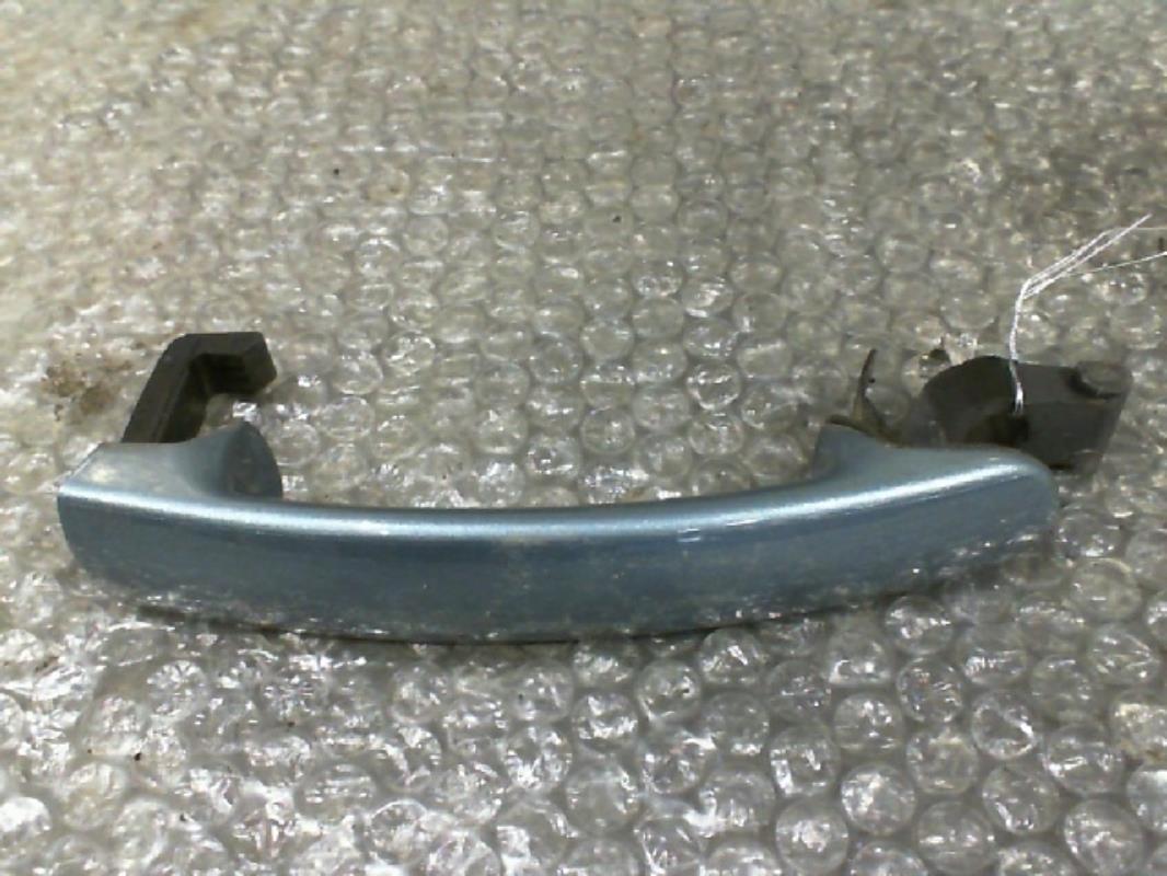 Poignee porte avant gauche