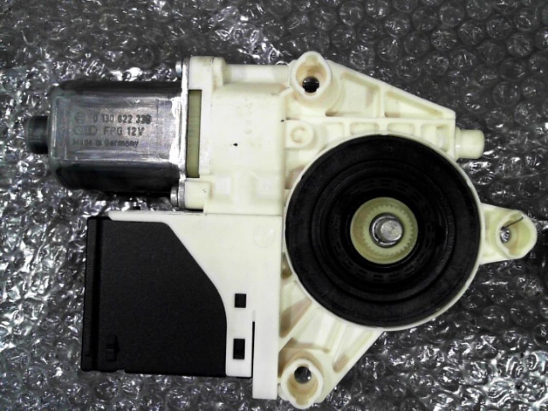 Moteur leve vitre arriere gauche