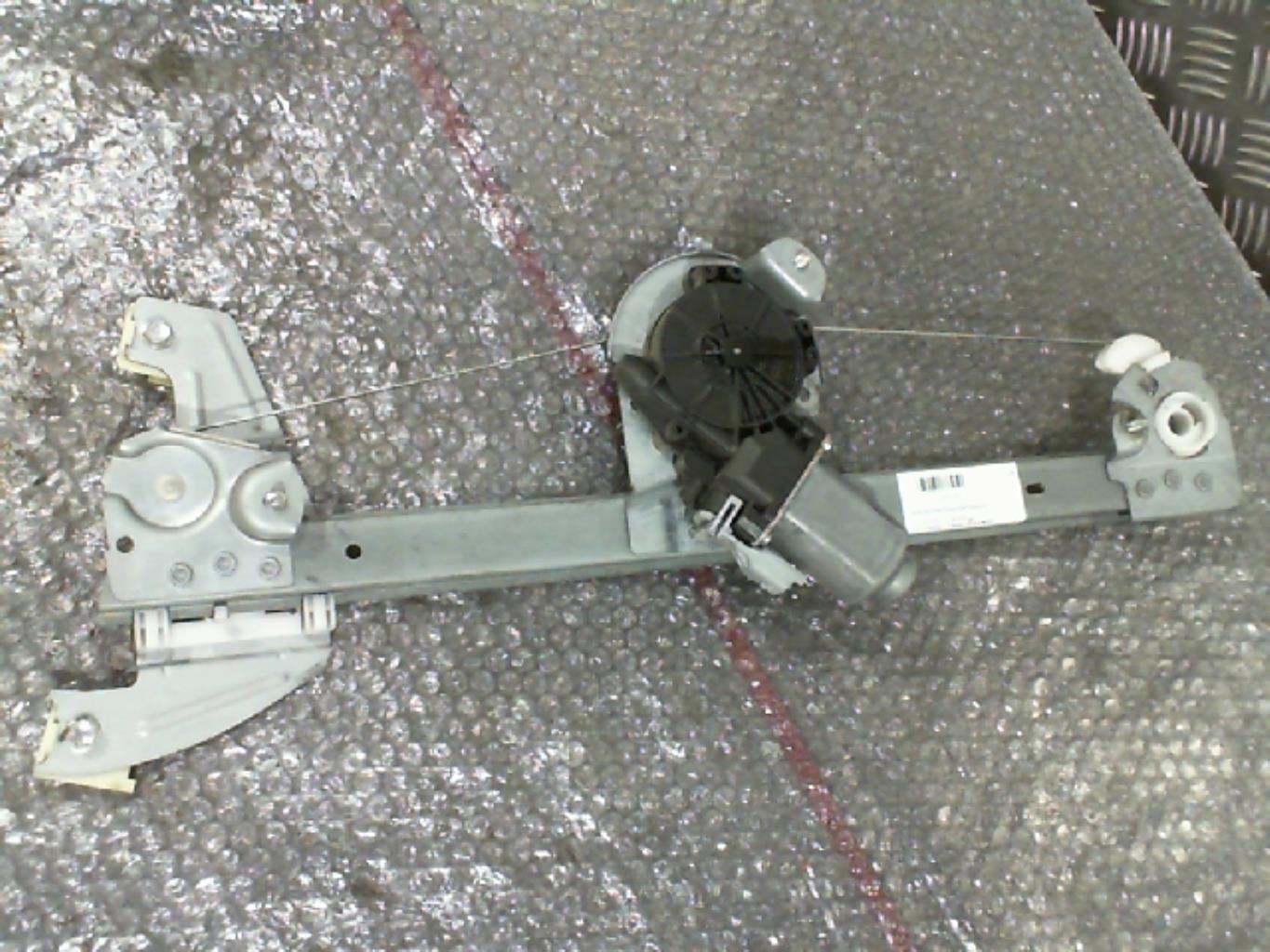 Leve vitre electrique avant gauche