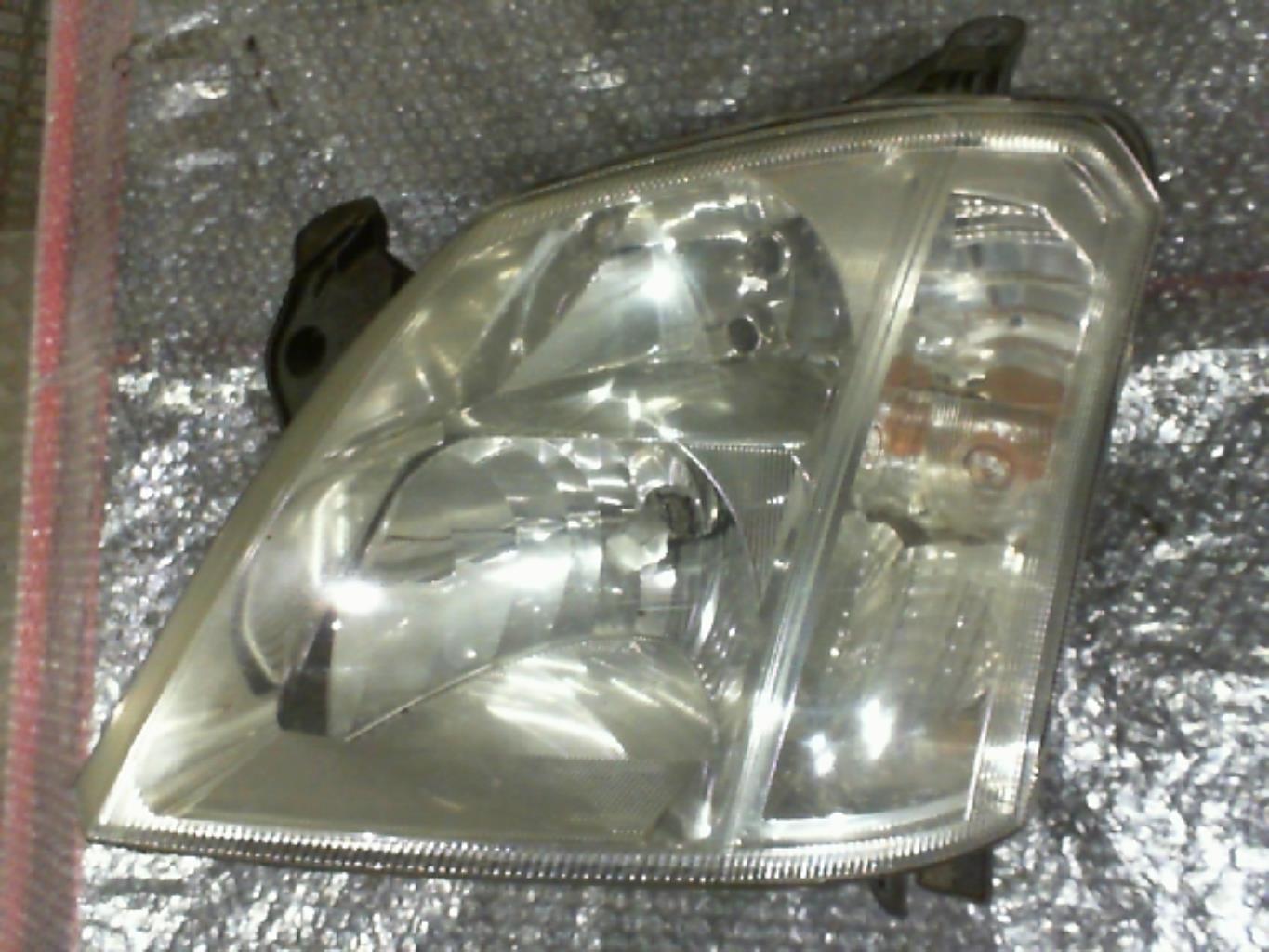 Gruppo ottico anteriore principale sinistro (luci)(faro)