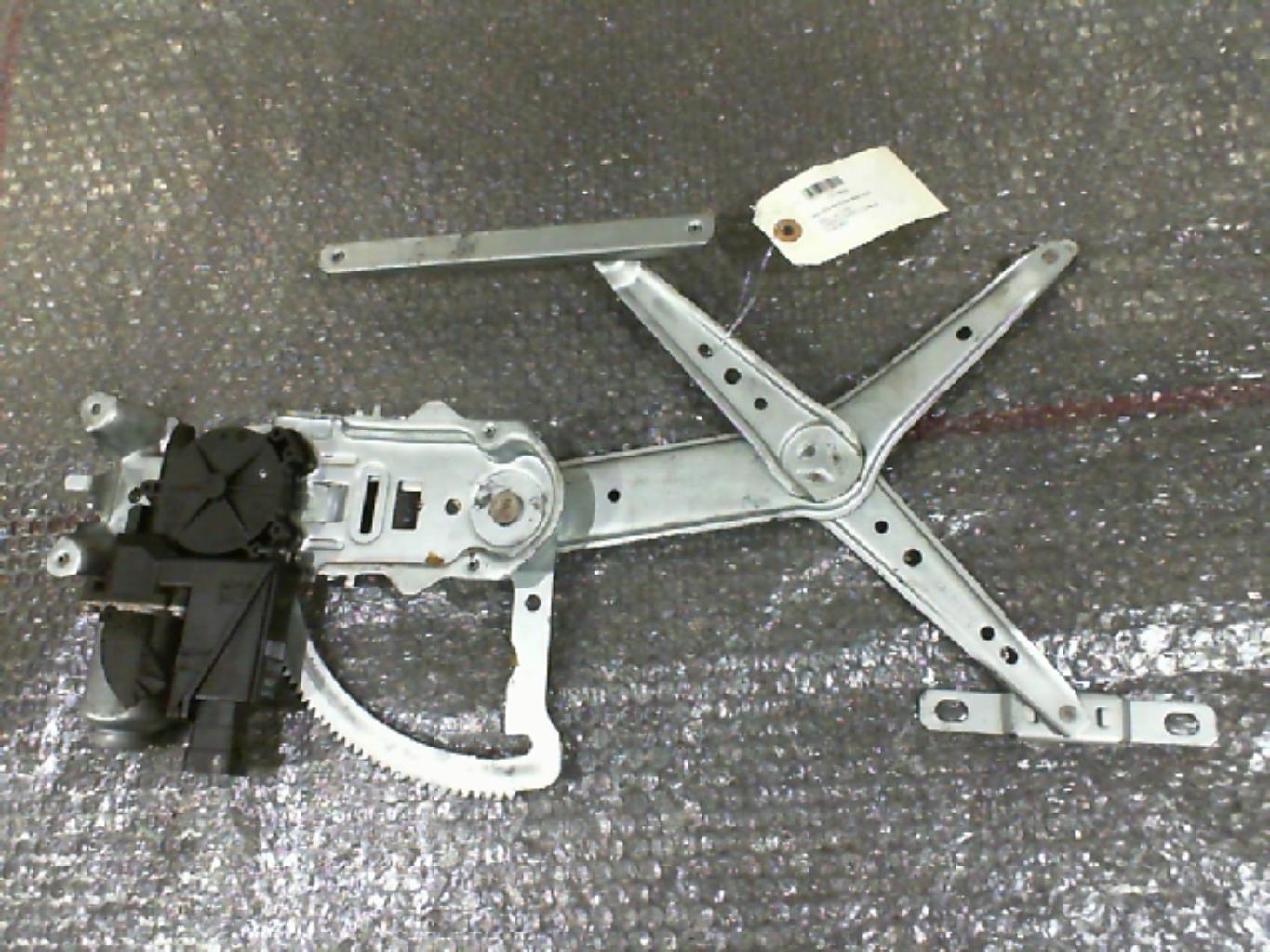Leve vitre electrique avant droit