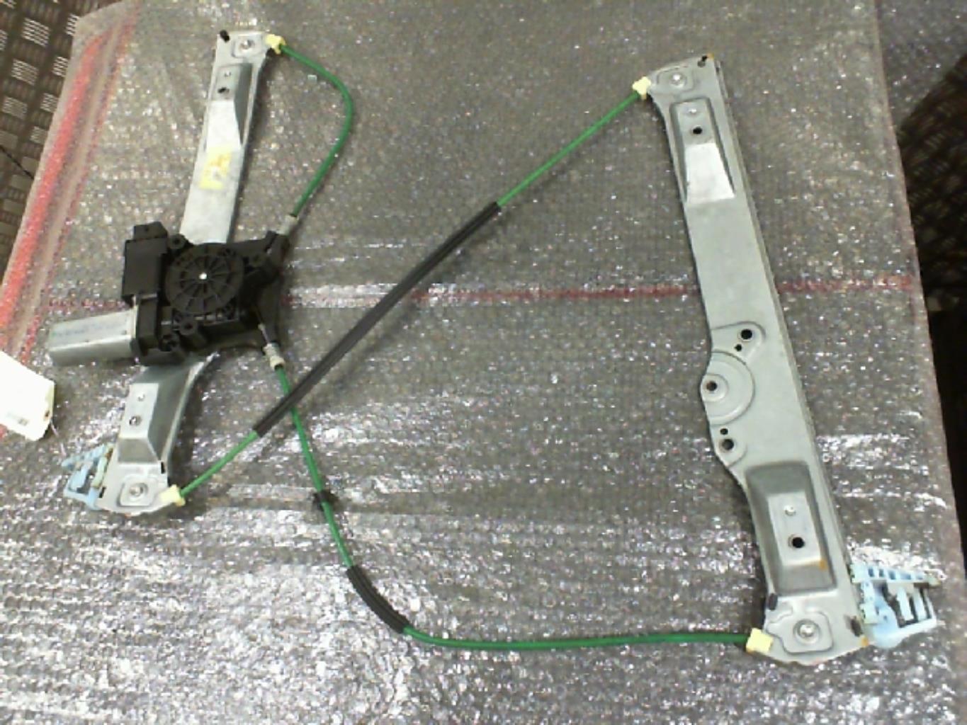 Leve vitre electrique avant gauche