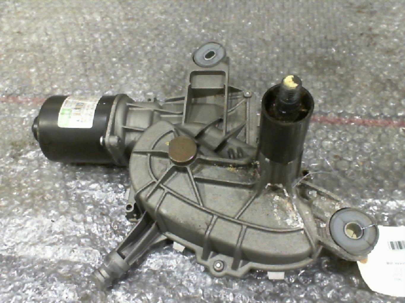 Moteur essuie glace avant droit