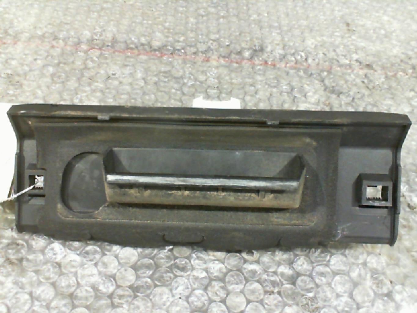 Bouton de coffre
