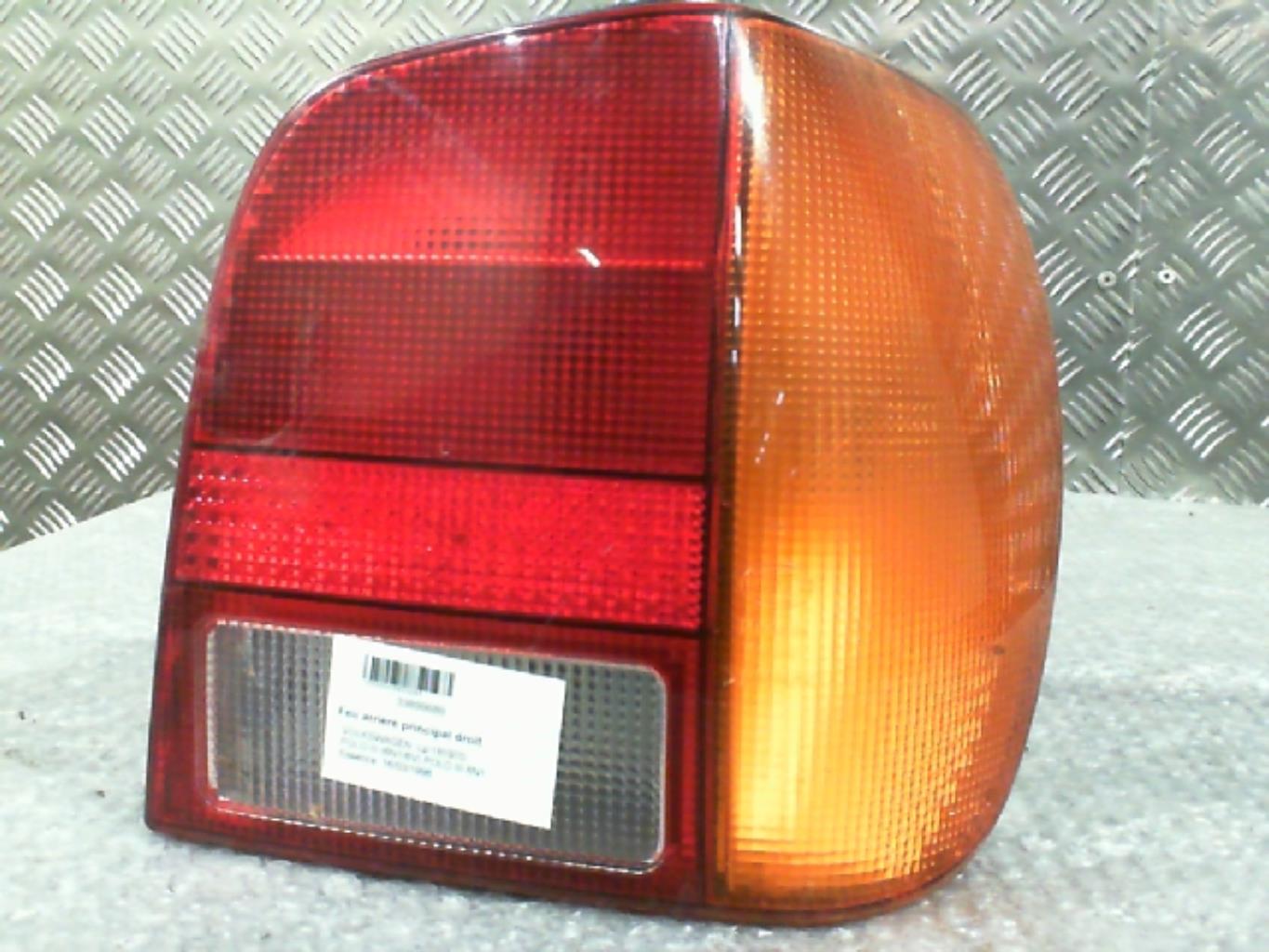 Fanale posteriore principale destro (luci)