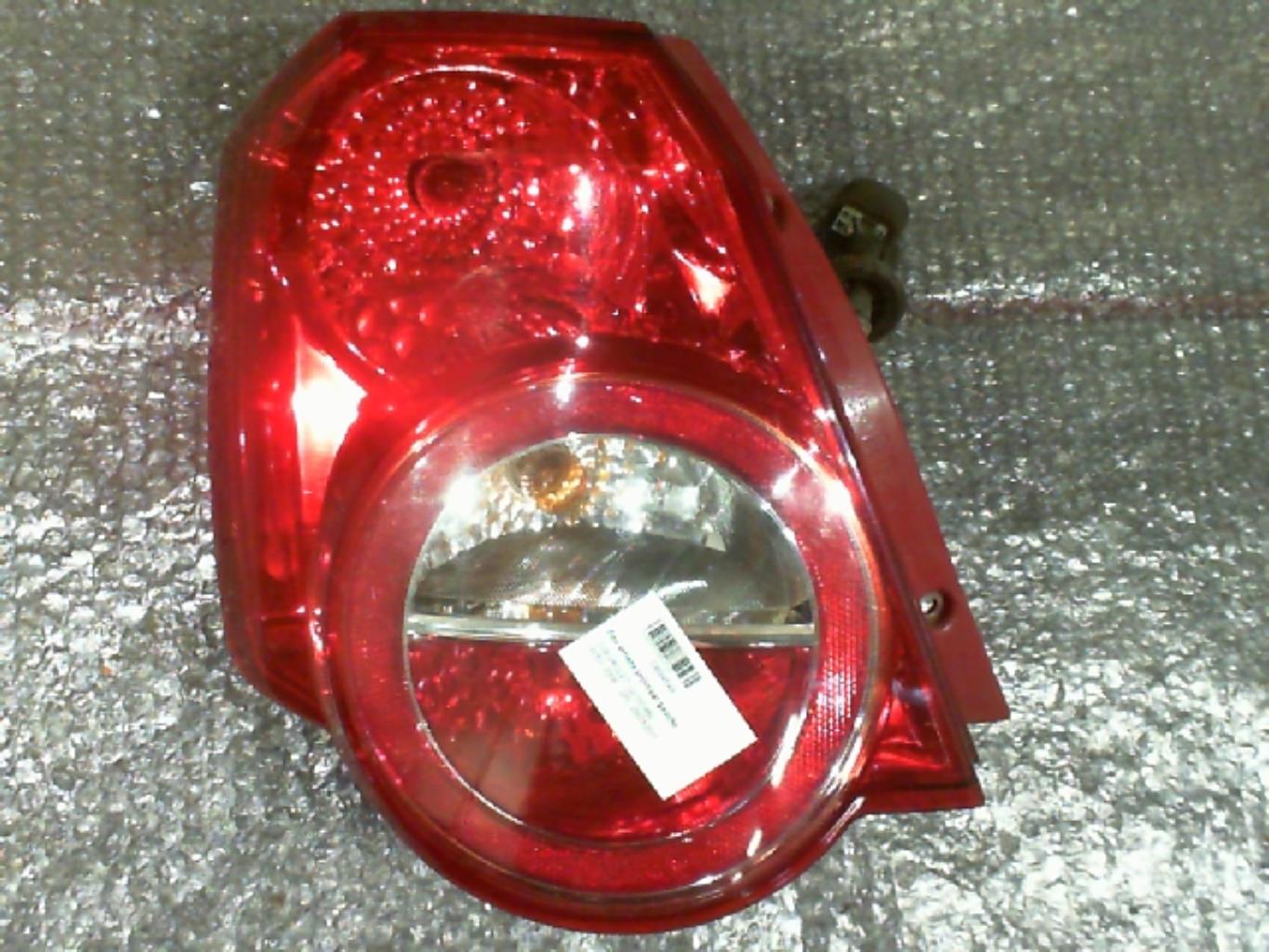 Fanale posteriore principale sinistro (luci)