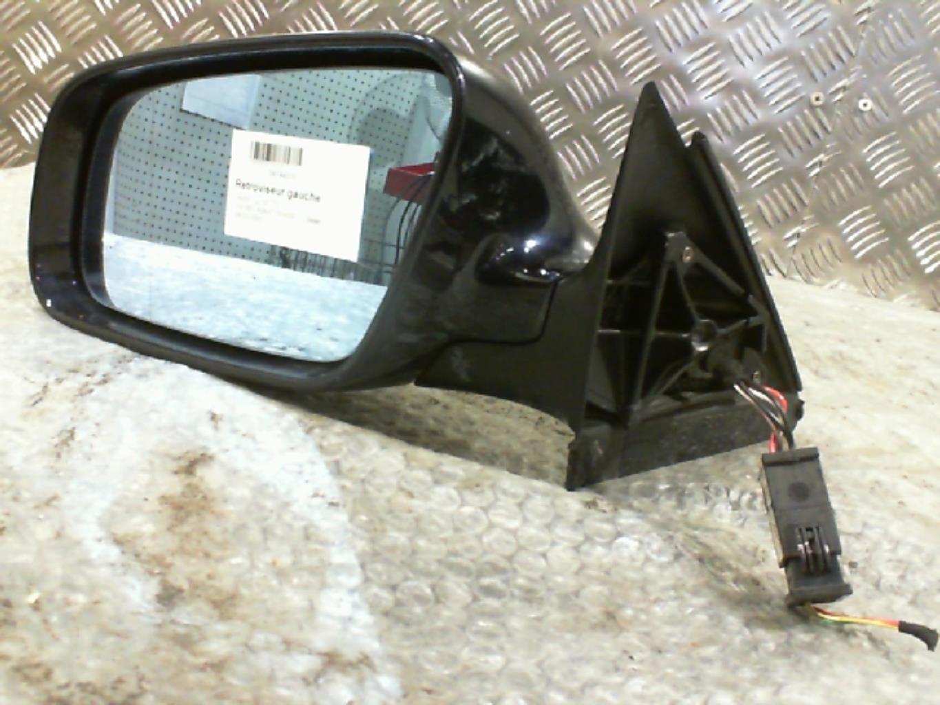 Retrovisor izquierdo