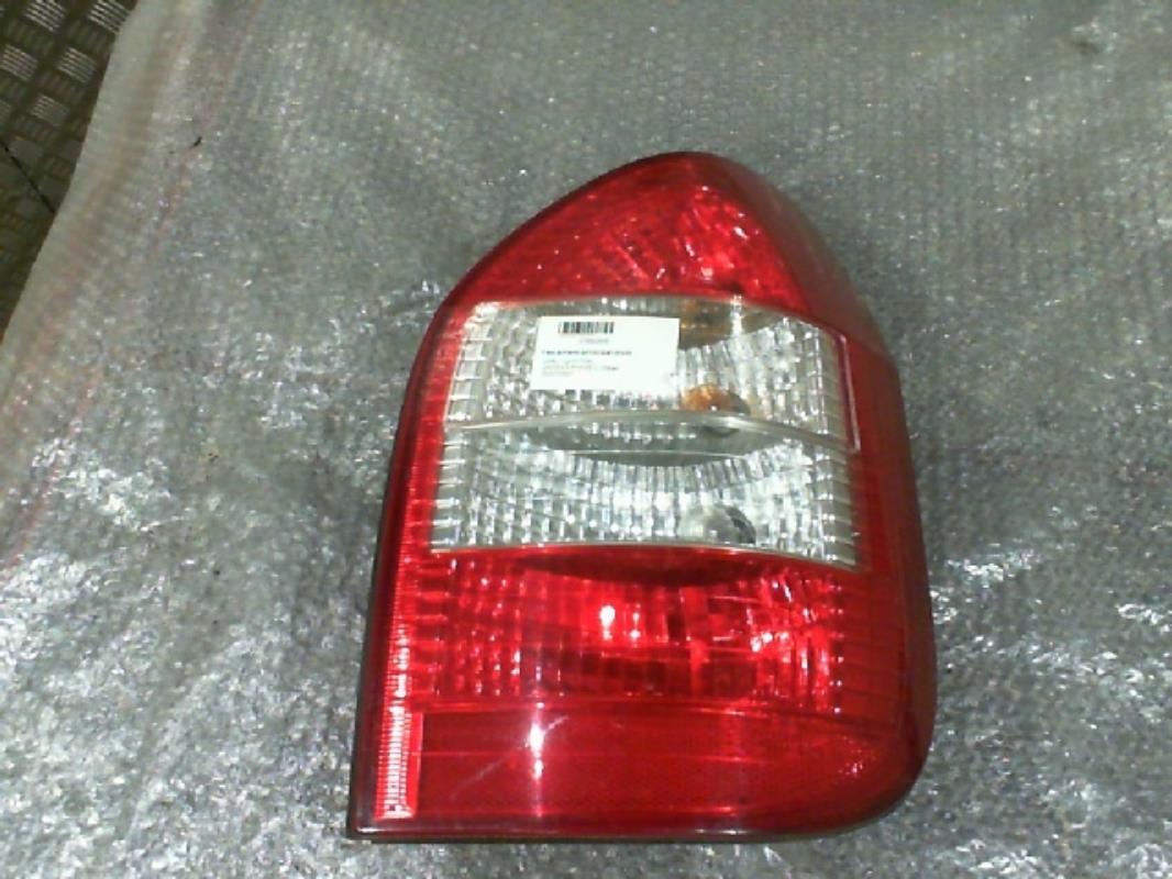 Fanale posteriore principale destro (luci)