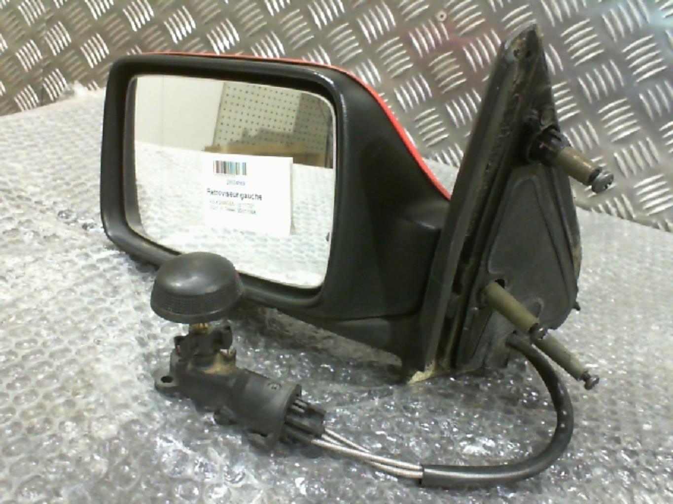 Retrovisor izquierdo