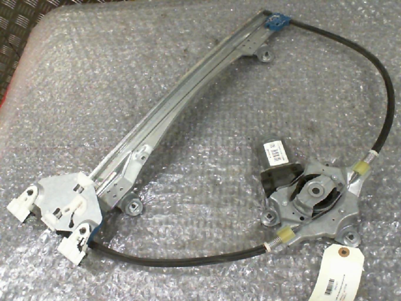 Leve vitre electrique avant gauche