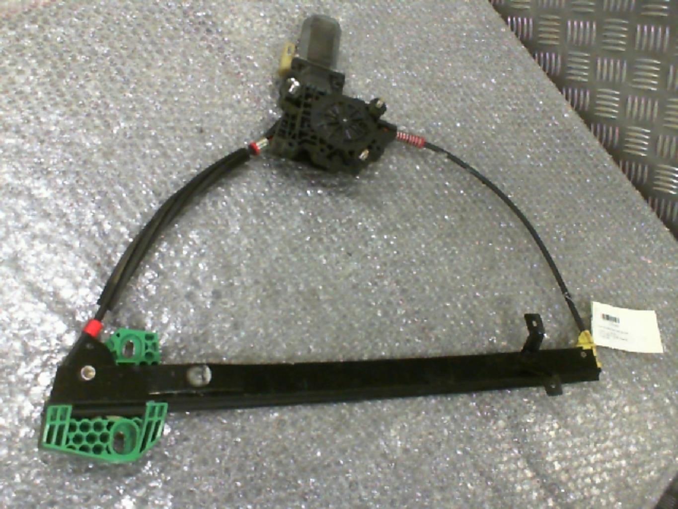 Leve vitre electrique avant gauche