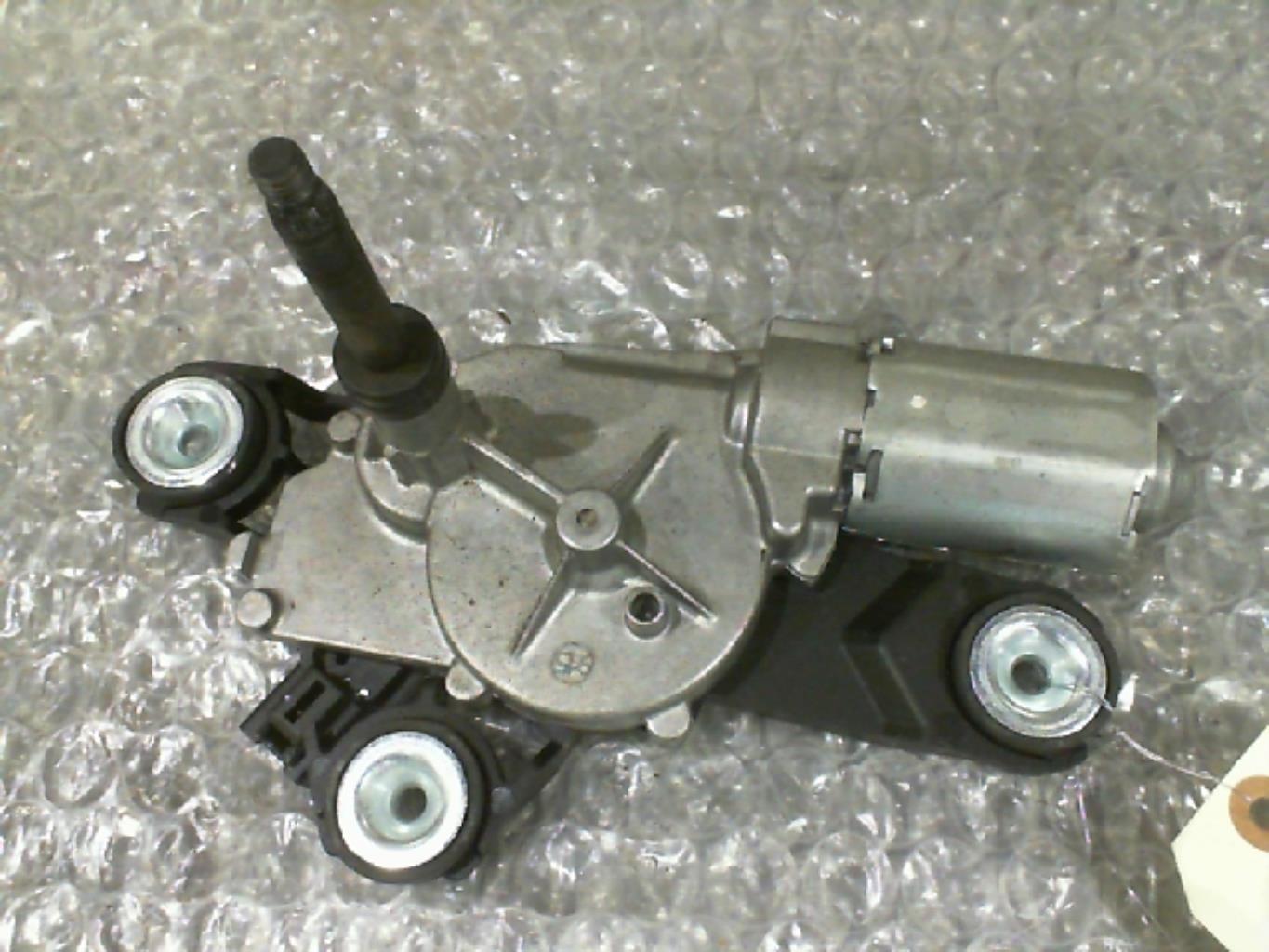Moteur essuie glace arriere