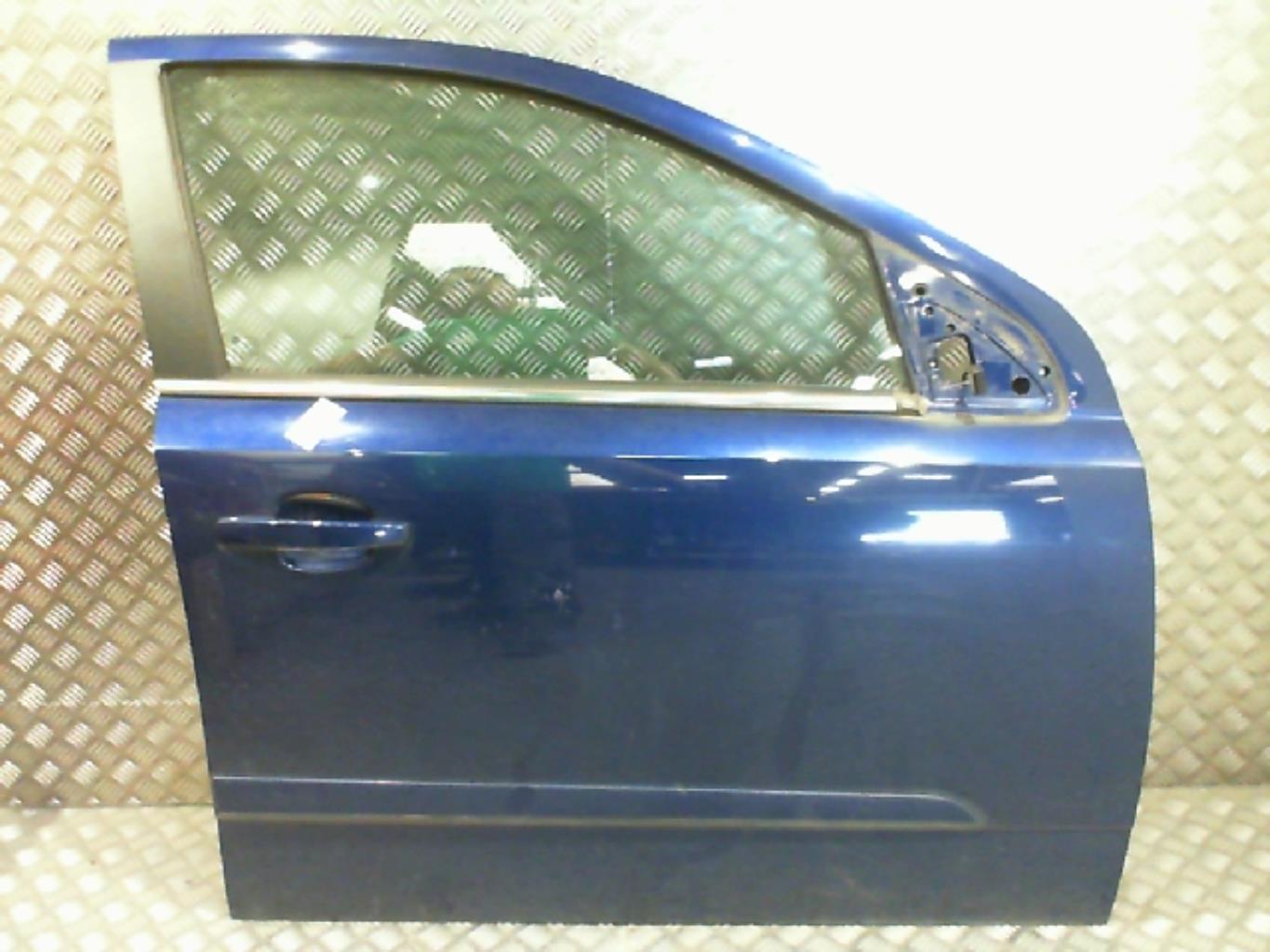 Porte avant droit
