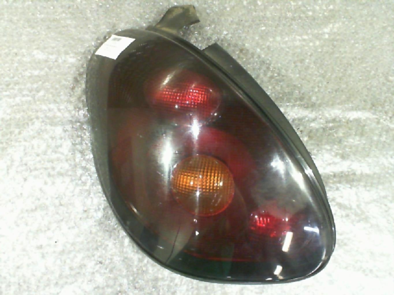 Fanale posteriore principale sinistro (luci)