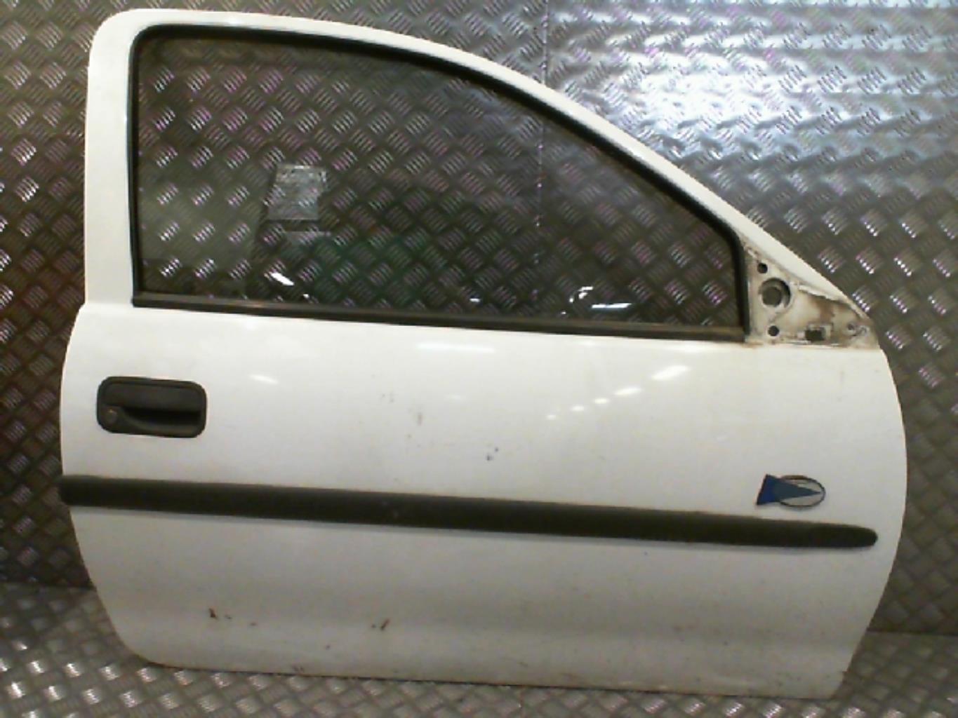 Porte avant droit