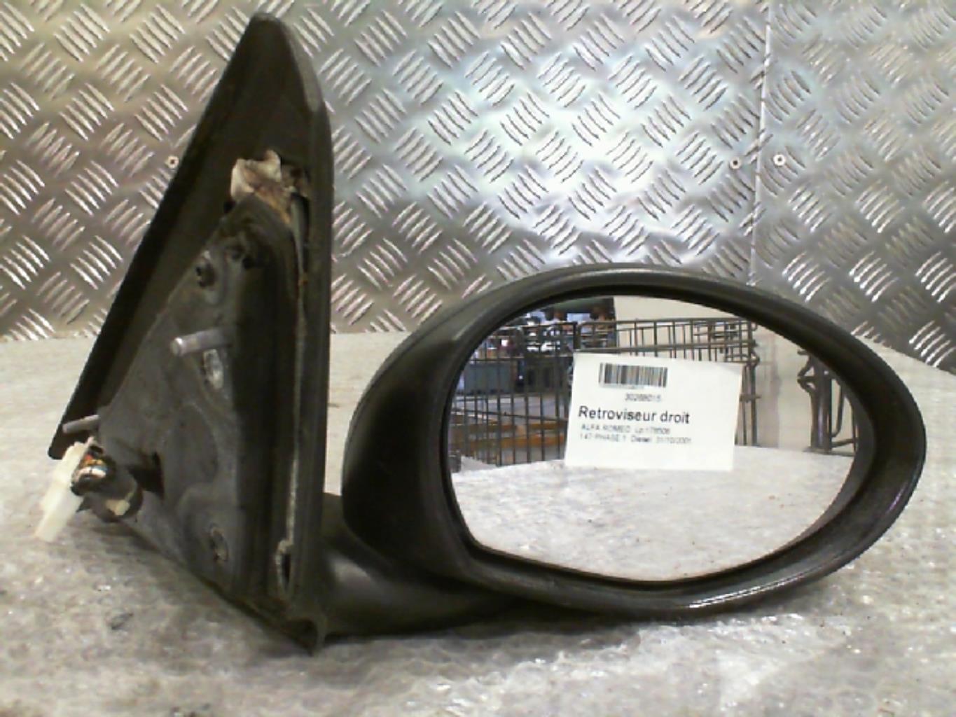 Retrovisor derecho