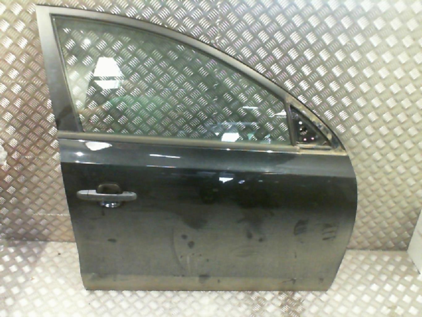 Porte avant droit