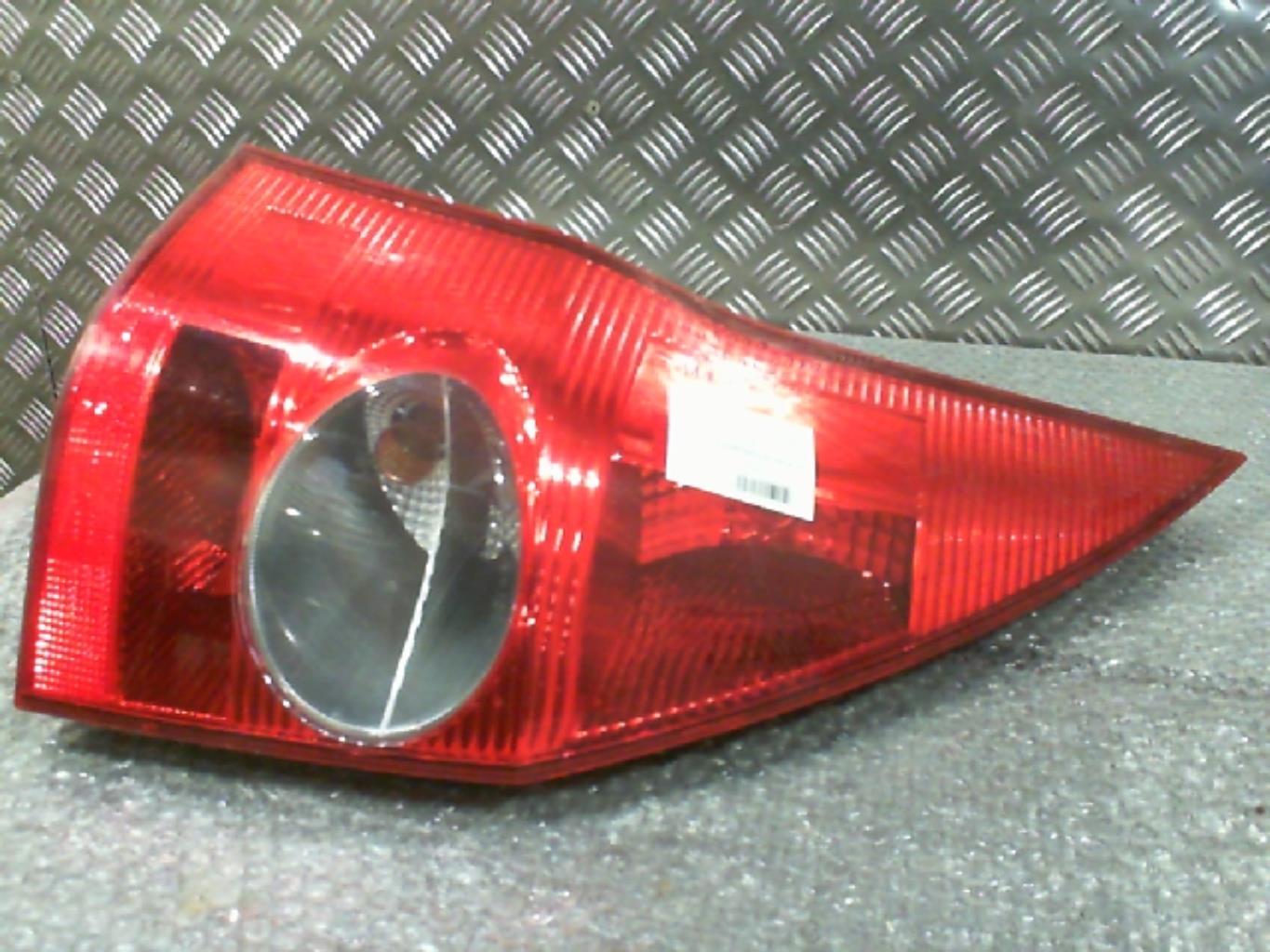 Fanale posteriore principale sinistro (luci)