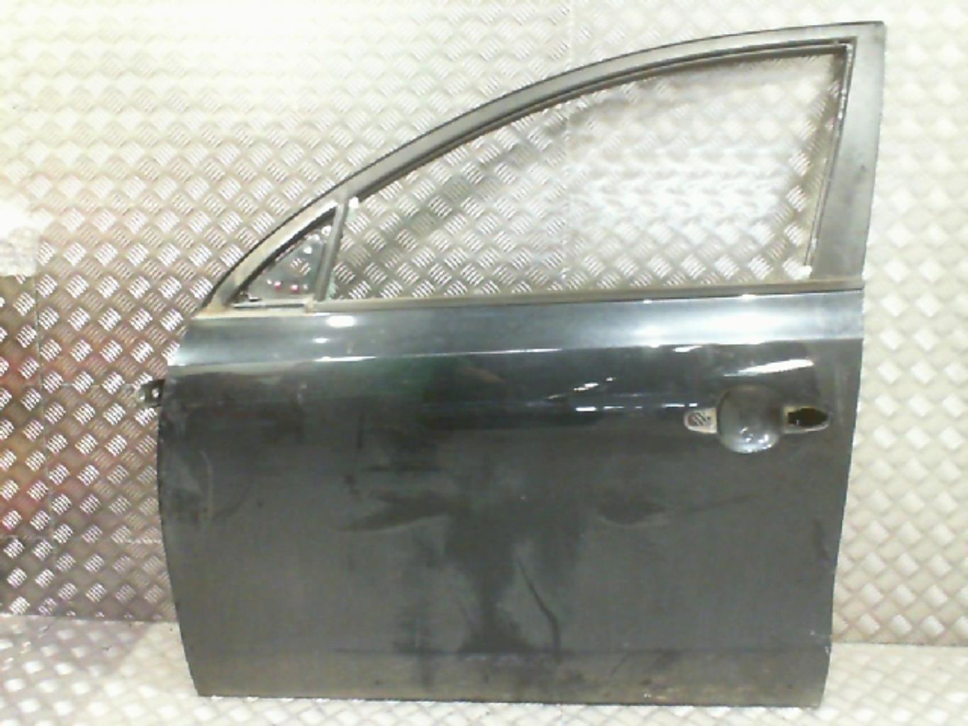 Porte avant gauche