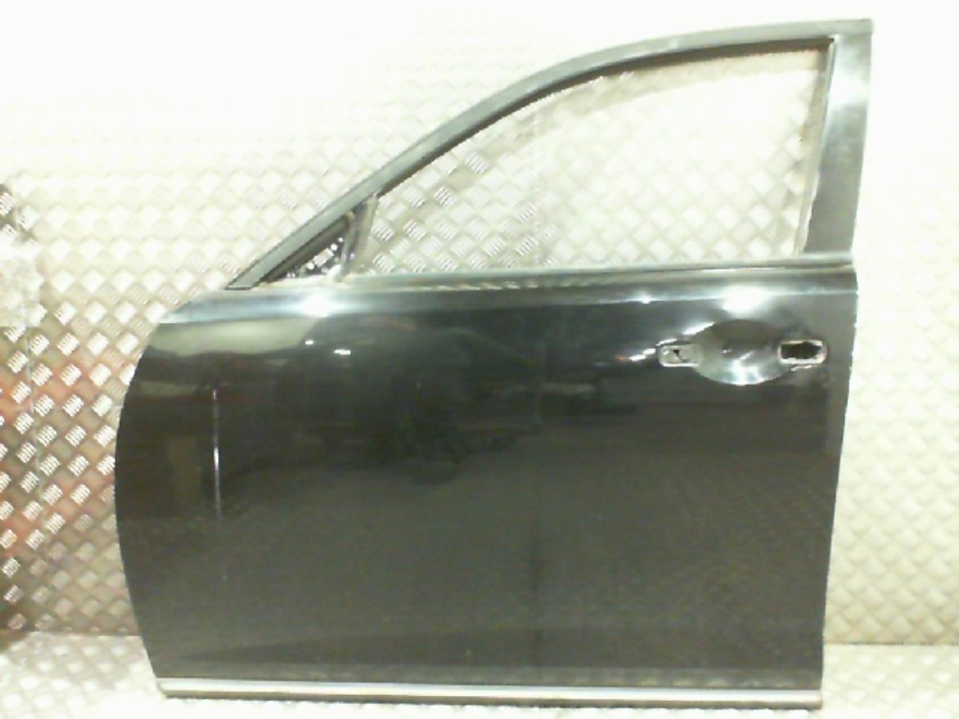 Porte avant gauche