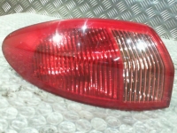 Fanale posteriore principale sinistro (luci)