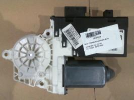 Moteur leve vitre avant droit