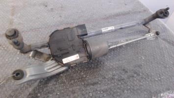 Moteur essuie glace avant