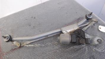 Moteur essuie glace avant