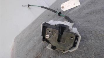Cerradura trasera derecha