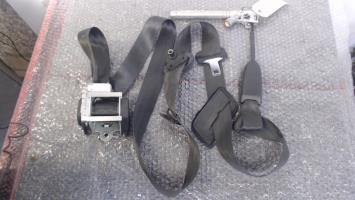 Ceinture avant droit