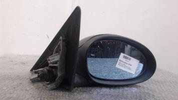 Retrovisor derecho