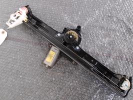 Leve vitre electrique avant droit