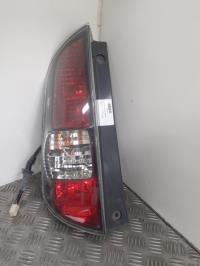 Fanale posteriore principale sinistro (luci)