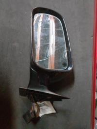 Retrovisor izquierdo