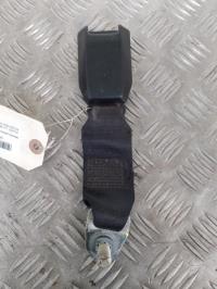 Attache ceinture arriere gauche