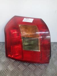 Fanale posteriore principale sinistro (luci)