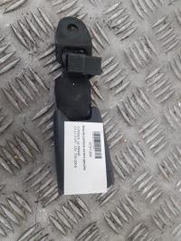 Attache ceinture arriere gauche
