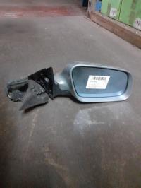 Retrovisor derecho