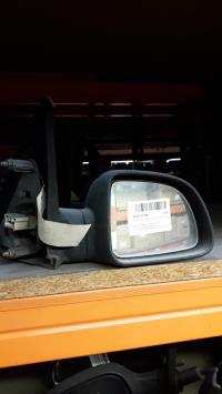 Retrovisor derecho