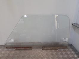 Vitre avant gauche