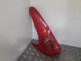 Fanale posteriore principale sinistro (luci)