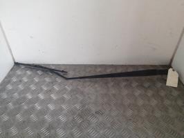 Braccio tergicristallo anteriore destro