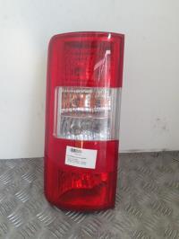 Fanale posteriore principale sinistro (luci)