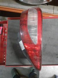 Fanale posteriore principale destro (luci)