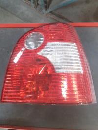 Fanale posteriore principale destro (luci)