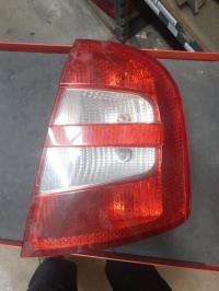 Fanale posteriore principale destro (luci)