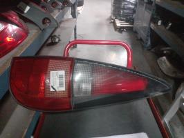 Fanale posteriore principale destro (luci)